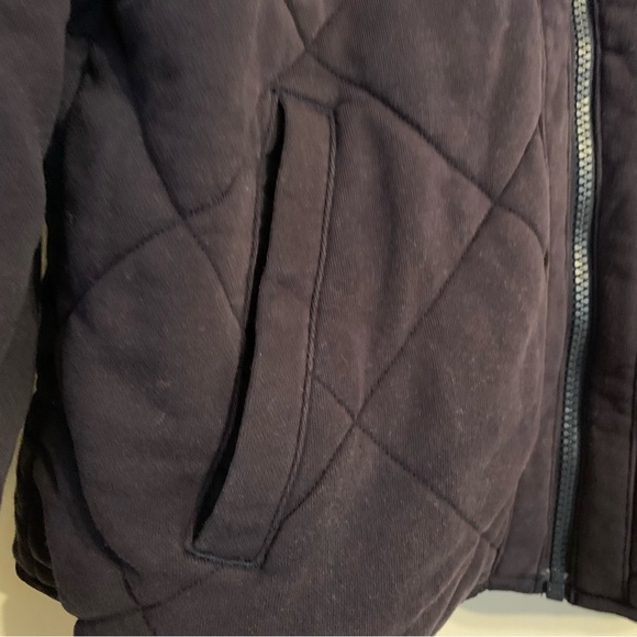 Lululemon athletica quilted or nylon reversable bomber style jacket. NAVY - Picture 6 of 16